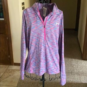 Under armpit long sleeve shirt